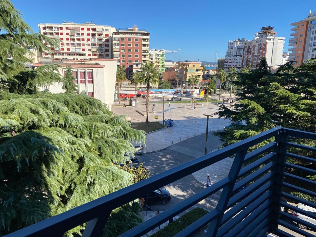 Brand New Apts Located At The City'S Main Square-100 Mbs Wifi Durrës Eksteriør billede