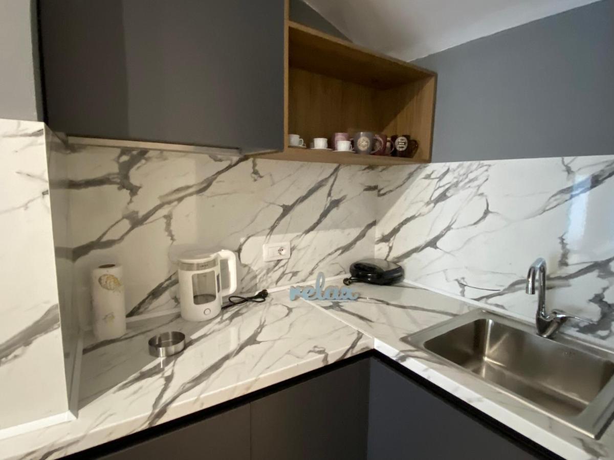 Brand New Apts Located At The City'S Main Square-100 Mbs Wifi Durrës Eksteriør billede