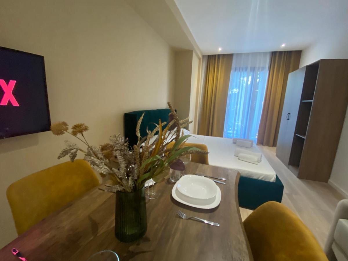 Brand New Apts Located At The City'S Main Square-100 Mbs Wifi Durrës Eksteriør billede
